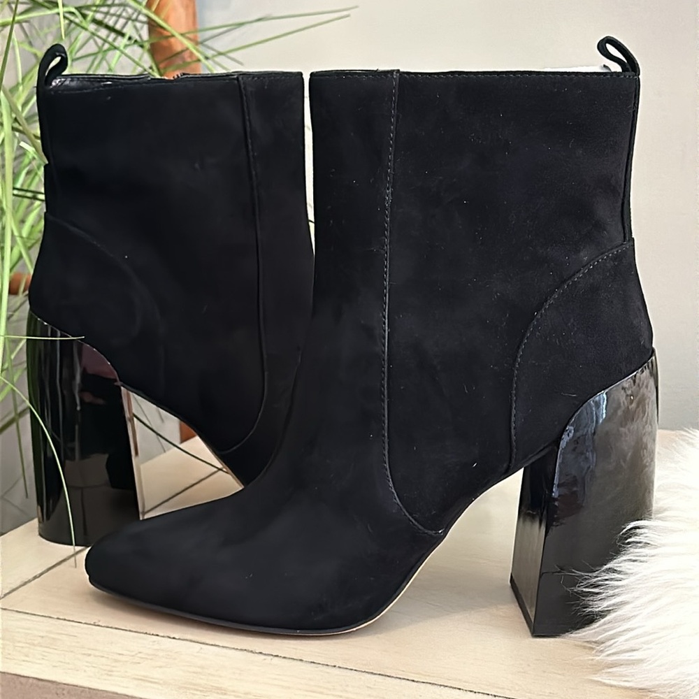 Vince Camuto Women’s Enverna Ankle Boot w/High Gloss Monochromatic Heel, Size 10 - Picture 9 of 16